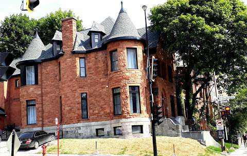 1595 Dr.Penfield by Ellegancia 1595 Dr.Penfield by Ellegancia